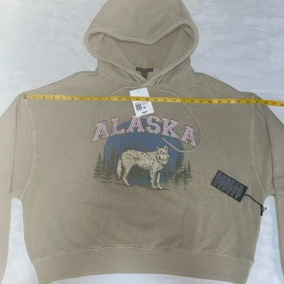 Forever 21 Alaska Graphic Hoodie Women’s Size S Beige Wolf Print Pullover - Picture 6 of 9